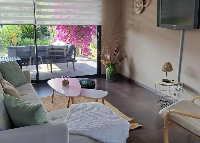 Maison De Avec Piscine Proche Et Montagne * 기소나키아