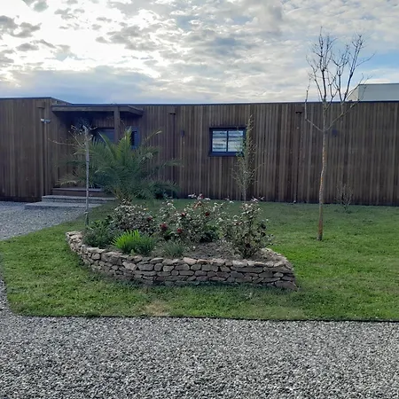 度假居 Maison De Avec Piscine Proche Et Montagne *
