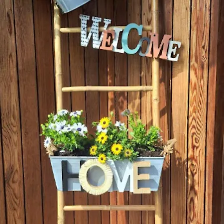 Ferienhaus Maison De Avec Piscine Proche Et Montagne