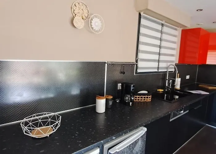 Prázdninový dům Maison De Avec Piscine Proche Et Montagne Ghisonaccia