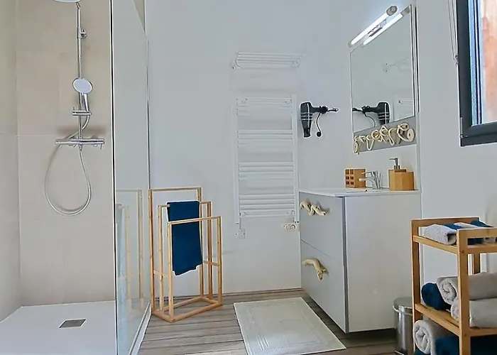 Maison De Avec Piscine Proche Et Montagne Prázdninový dům